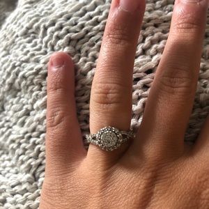 Flawless size 5 one carat diamond flower ring